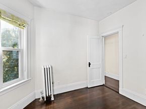 41 Rosemont St 3, Boston MA 02122