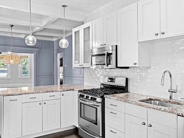 41 Rosemont St 3, Boston MA 02122