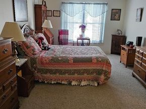 7 Crescent Way 315, Sturbridge MA 01518