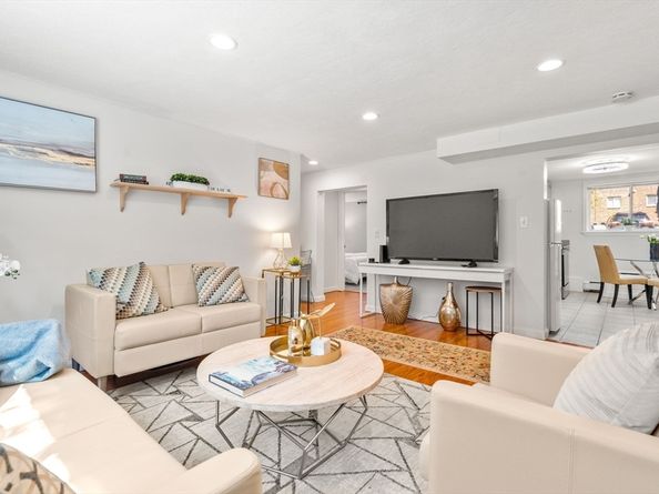 64 Bryon Road U1, Boston MA 02467