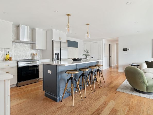 655 Saratoga Street 1, Boston MA 02128