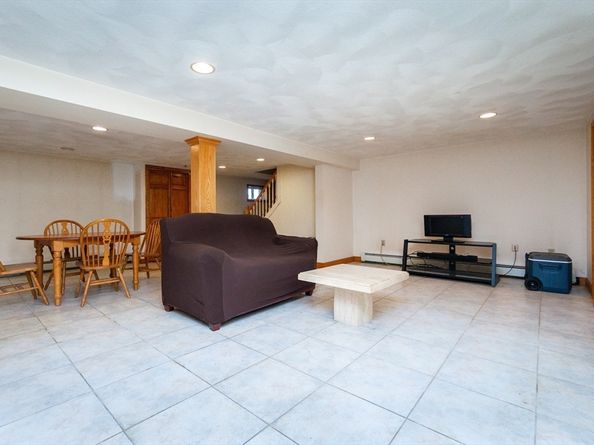 80 Forest St, Saugus MA 01906
