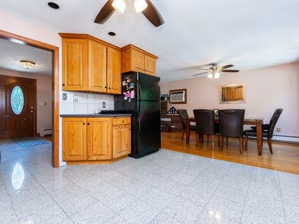 80 Forest St, Saugus MA 01906