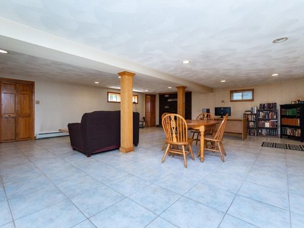 80 Forest St, Saugus MA 01906