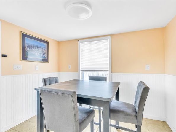 31 Park Ave, Leominster MA 01453