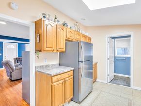 31 Park Ave, Leominster MA 01453