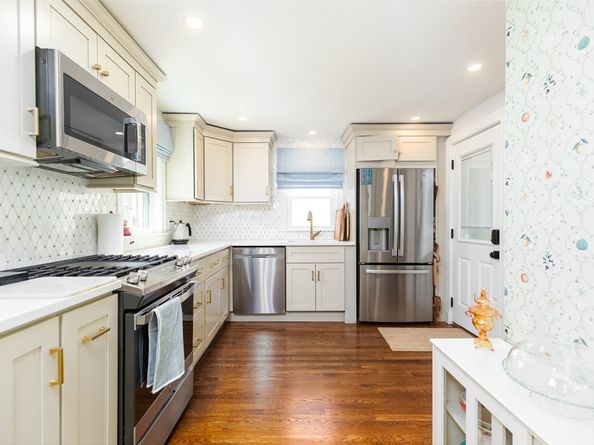 1625 Trapelo Rd, Waltham MA 02451