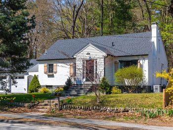 1625 Trapelo Rd