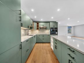 935 Washington St 8, Newton MA 02460