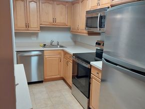 180 Main 6203, Bridgewater MA 02334