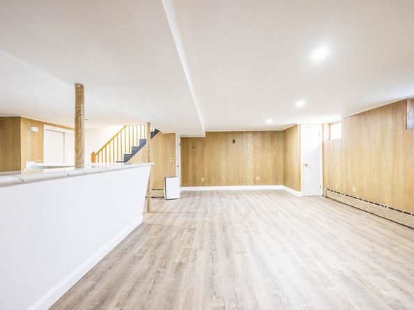 163 Lake St, Weymouth MA 02189