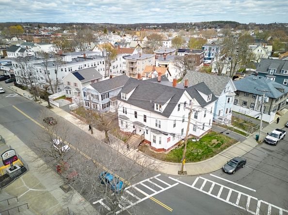 133 Chestnut St, Lynn MA 01902