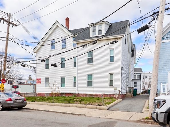 133 Chestnut St, Lynn MA 01902