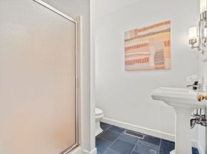 5 South Commons D, Lincoln MA 01773