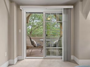 12 Russell Rd 405, Wellesley MA 02482