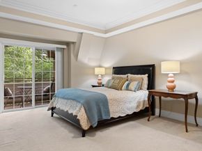 12 Russell Rd 405, Wellesley MA 02482