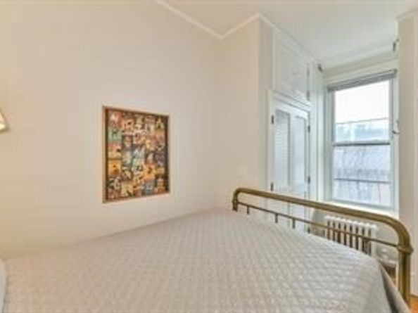 7 Hereford 8, Boston MA 02115