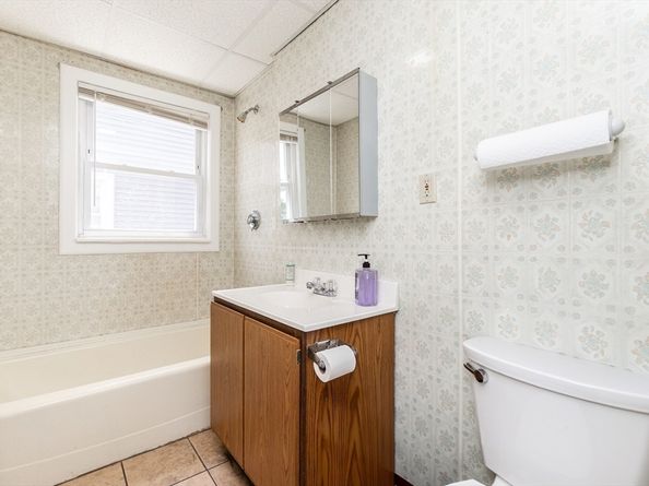 382 Revere Beach Pkwy, Revere MA 02151