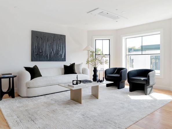 655 Saratoga Street 201, Boston MA 02128