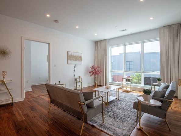 3531 Washington St 316, Boston MA 02130