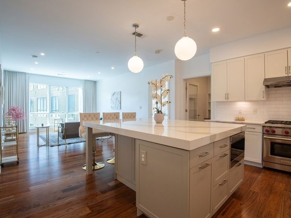 3531 Washington St 316, Boston MA 02130