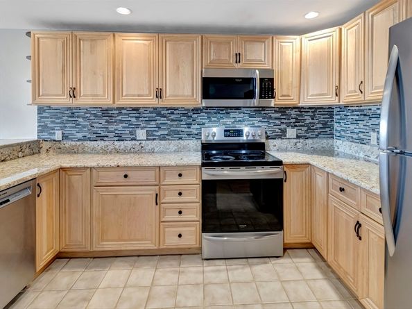 1181 Nantasket Avenue 3, Hull MA 02045
