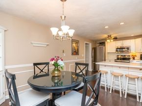 42 Queensboro Ct 42, Norwood MA 02062