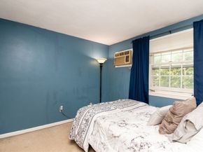 42 Queensboro Ct 42, Norwood MA 02062