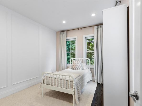 21A High St 2, Milton MA 02186