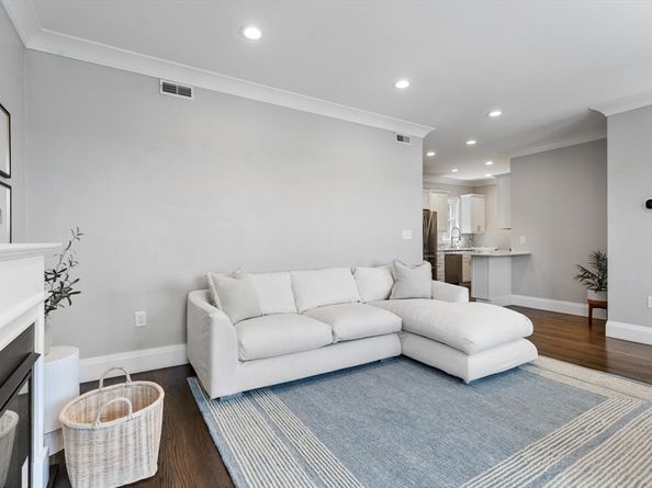 21A High St 2, Milton MA 02186