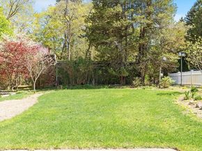 13 Washington Street, North Reading MA 01864