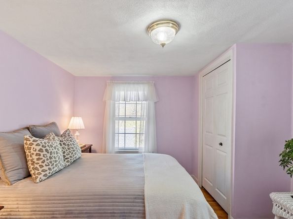 13 Washington Street, North Reading MA 01864