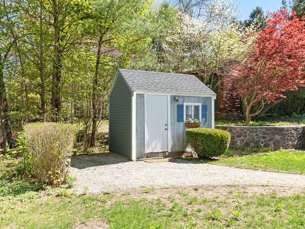 13 Washington Street, North Reading MA 01864