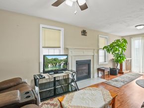 28 Bittersweet Boulevard, Worcester MA 01607