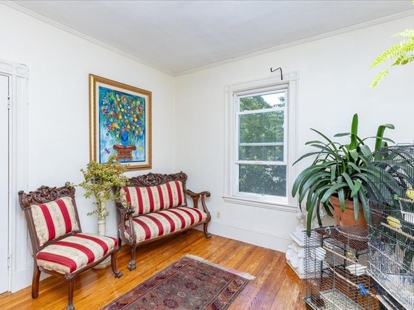 55 South St 3, Boston MA 02130