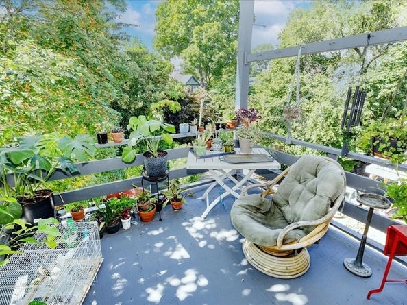 55 South St 3, Boston MA 02130