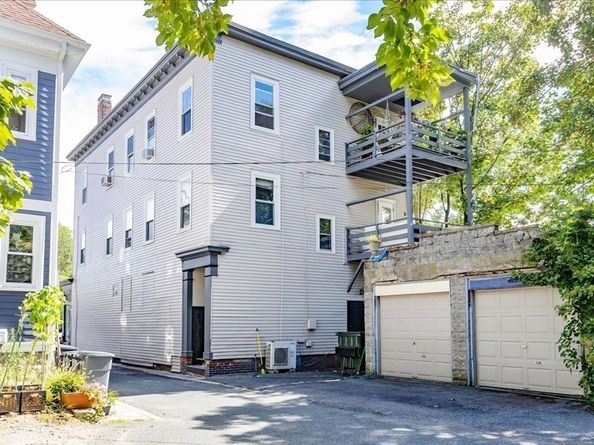 55 South St 3, Boston MA 02130