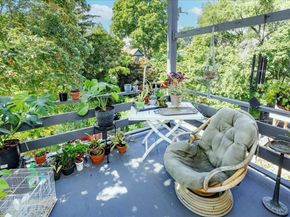 55 South St 3, Boston MA 02130