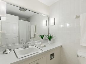 55 Brackett Place B, Marblehead MA 01945