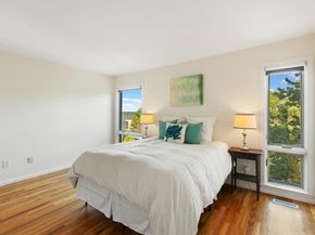 55 Brackett Place B, Marblehead MA 01945