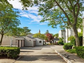 55 Brackett Place B, Marblehead MA 01945