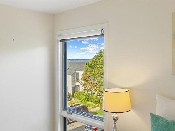 55 Brackett Place B, Marblehead MA 01945