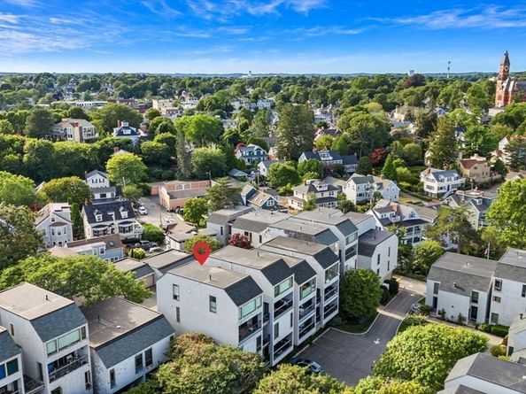 55 Brackett Place B, Marblehead MA 01945