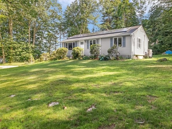 2 Victor Ave, Leicester MA 01524