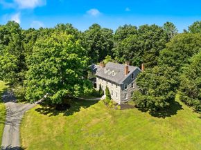 111 Providence St., Mendon MA 01756