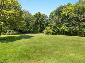 111 Providence St., Mendon MA 01756
