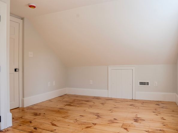 492 Merrimac Street, Newburyport MA 01950