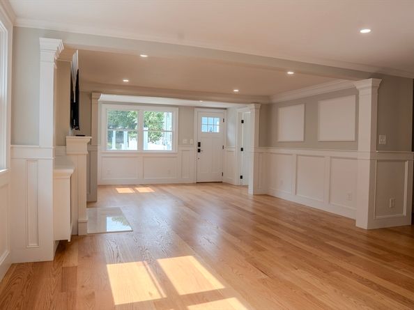 492 Merrimac Street, Newburyport MA 01950
