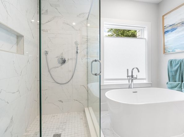 638 Webster St, Needham MA 02492