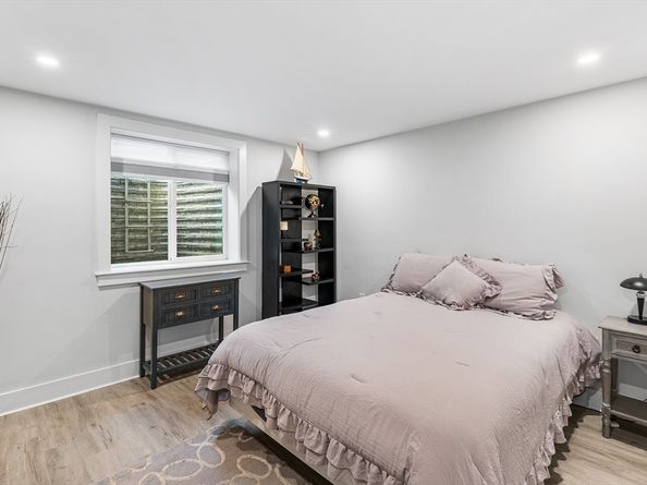 638 Webster St, Needham MA 02492